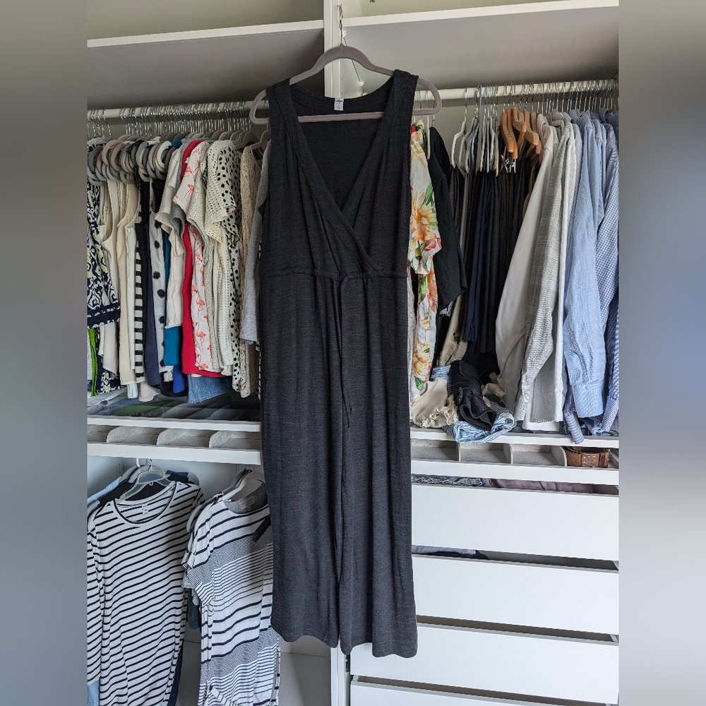 Maternity jumpsuit - medium